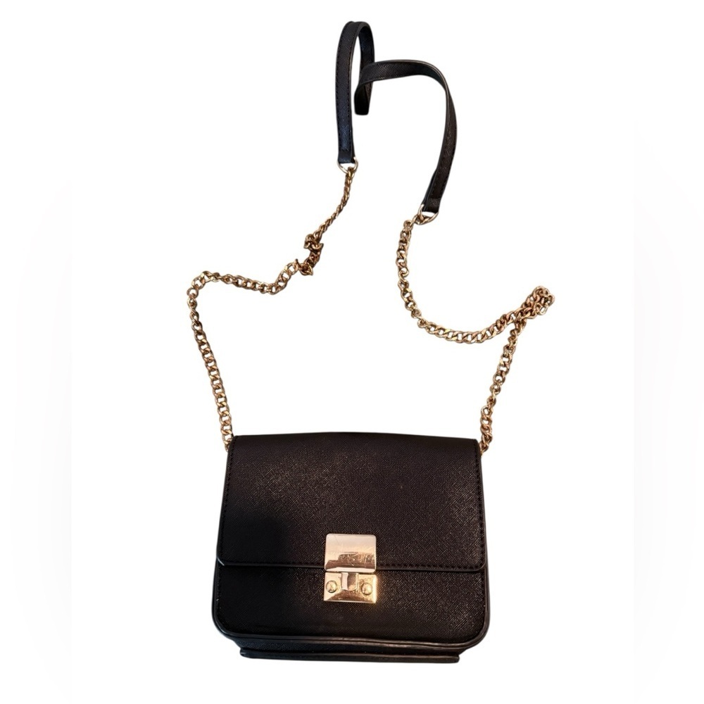 Black Crossbody Bag with Gold Chain Strap